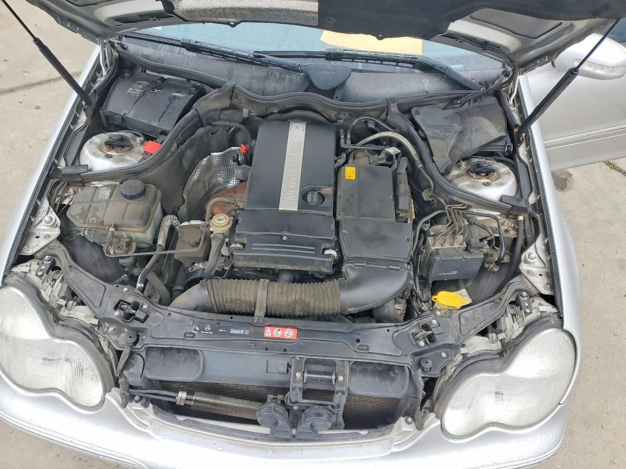 2004 Mercedes-Benz C 230k Sport Sedan