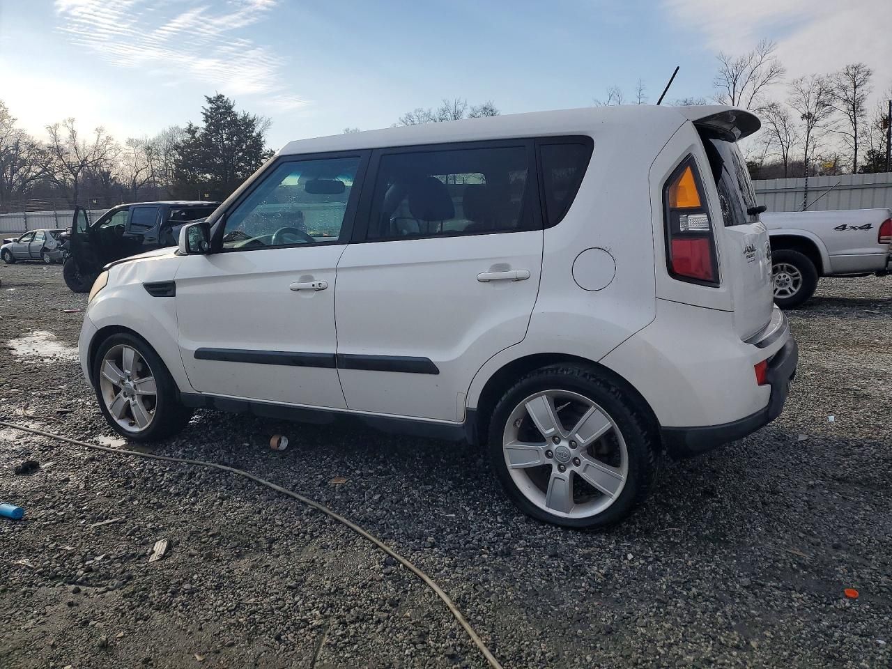 2011 KIA Soul +