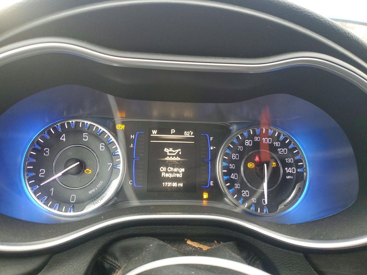 2015 Chrysler 200 Limited