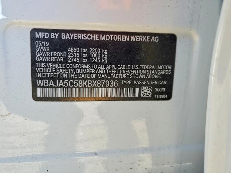 2019 BMW 530 i