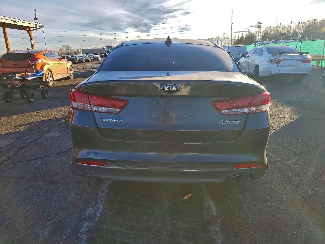 2017 KIA Optima
