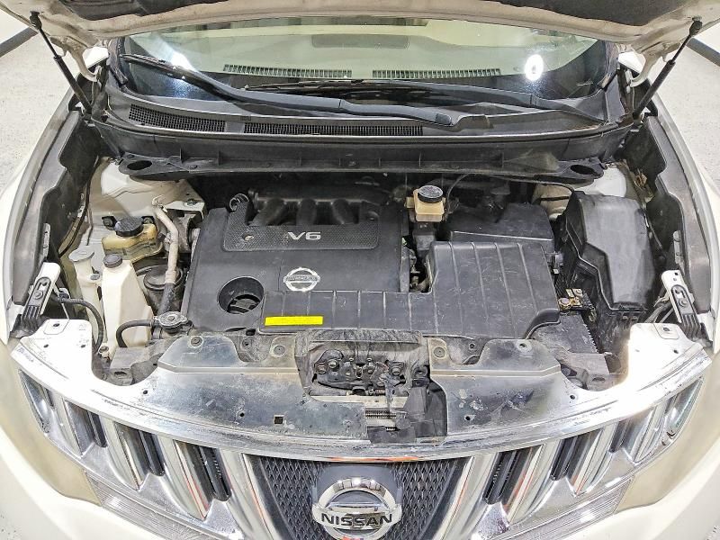 2010 Nissan Murano s