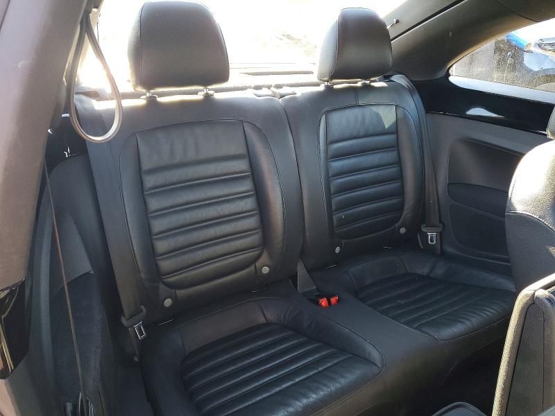 2013 Volkswagen Beetle Turbo