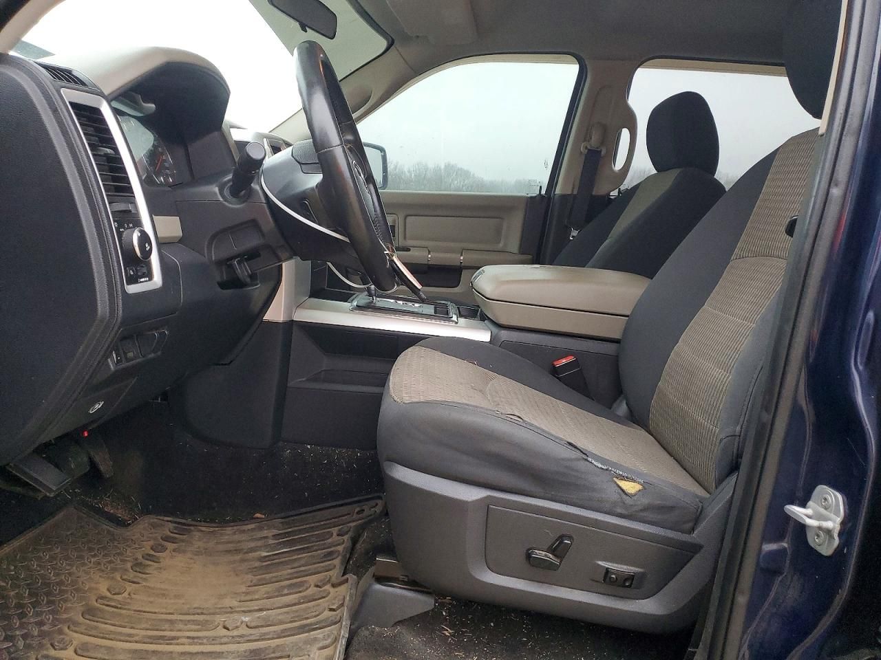 2012 Dodge Ram 1500 slt