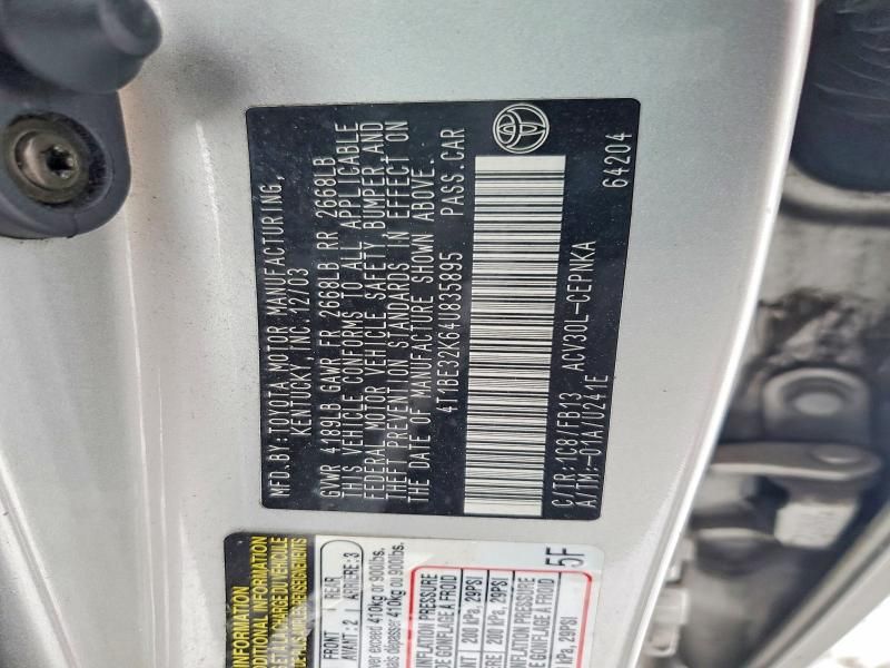 2004 Toyota Camry le