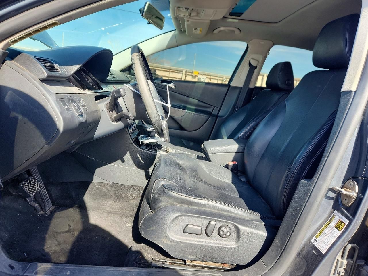 2010 Volkswagen Passat Komfort