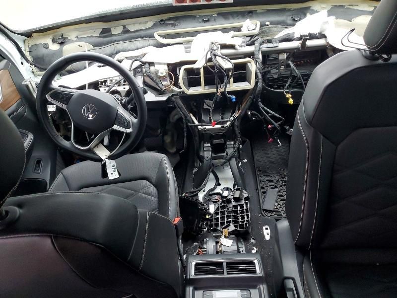 2024 Volkswagen Atlas se