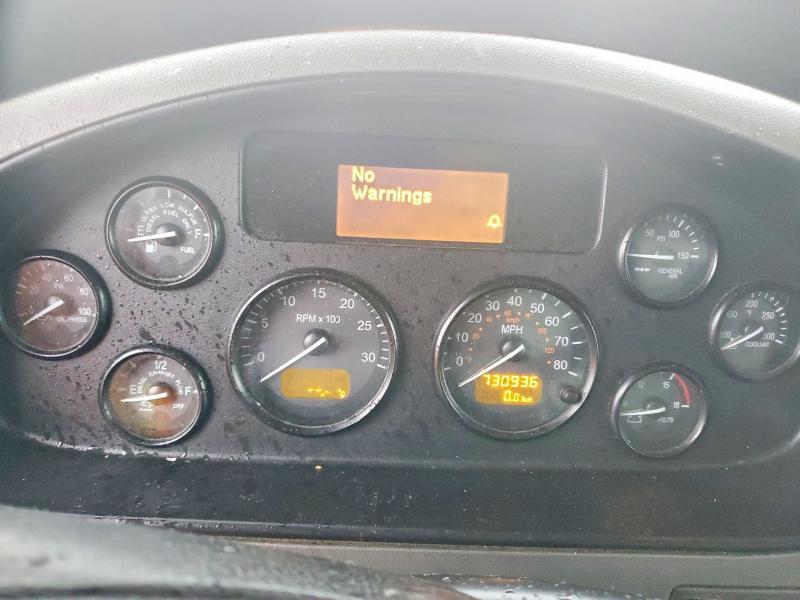 2016 Peterbilt 337 box Truck