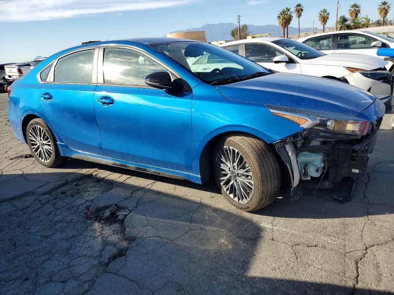 2022 KIA Forte gt Line