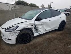 Tesla Vehiculos salvage en venta: 2021 Tesla Model y