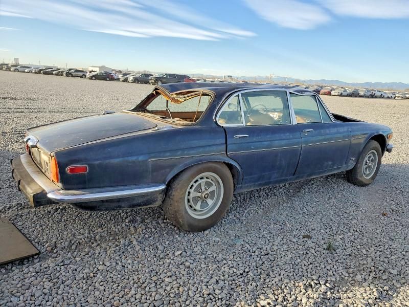 1975 Jaguar Xjl6