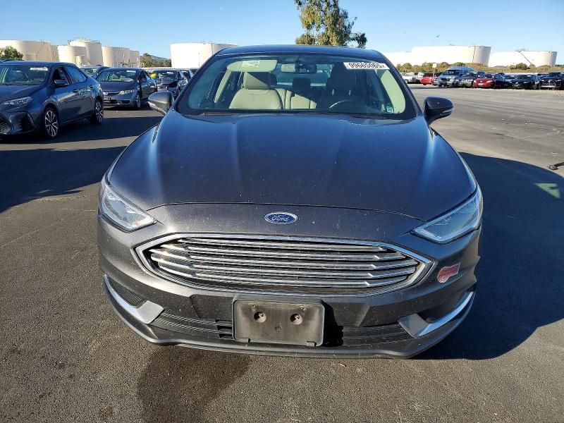 2018 Ford Fusion se Phev
