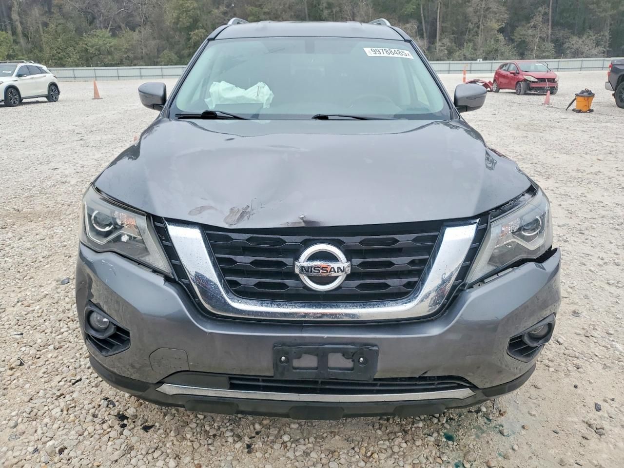 2019 Nissan Pathfinder s