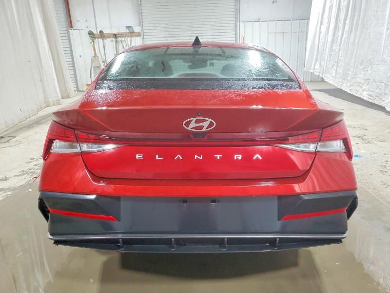 2025 Hyundai Elantra sel