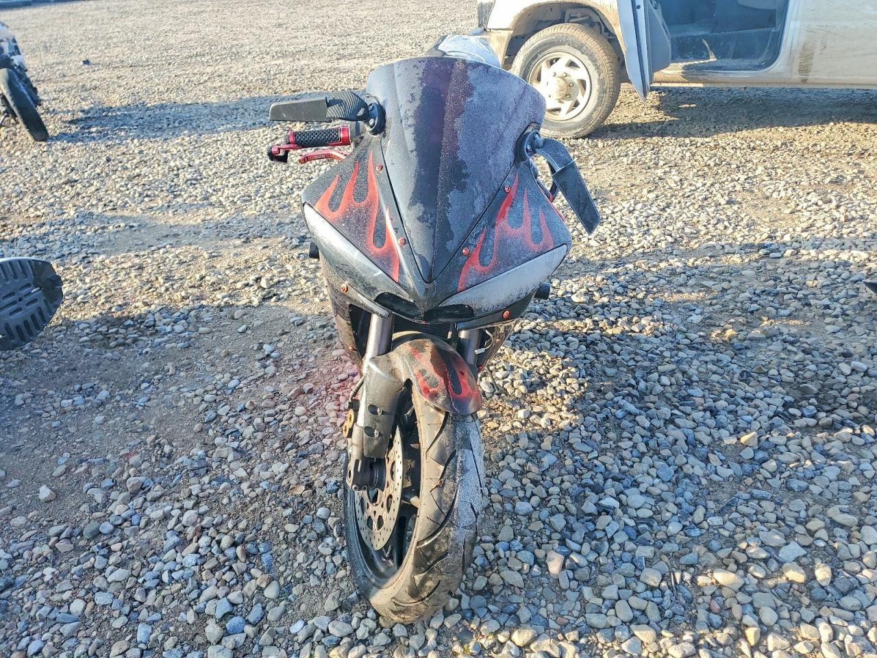 2005 Yamaha YZFR6 L