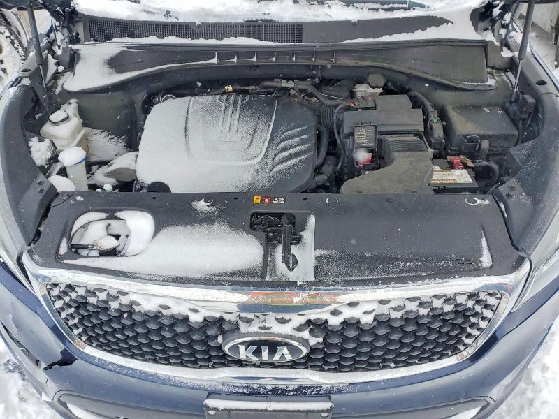 2018 KIA Sorento lx V6