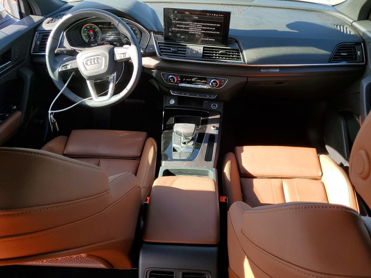 2025 Audi Q5 e Premium 55