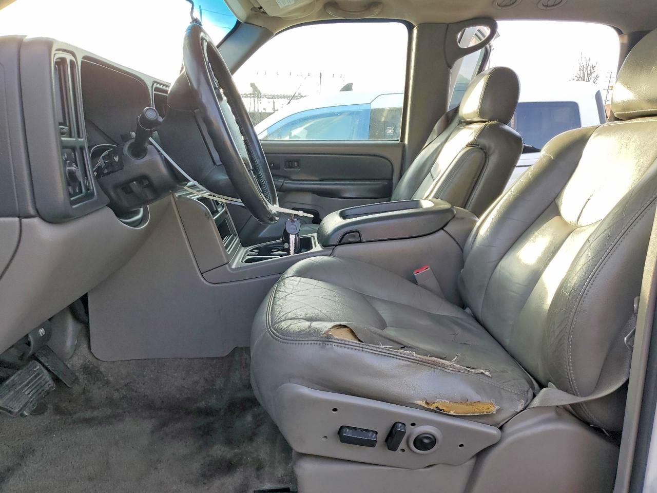 2003 Chevrolet Suburban C1500