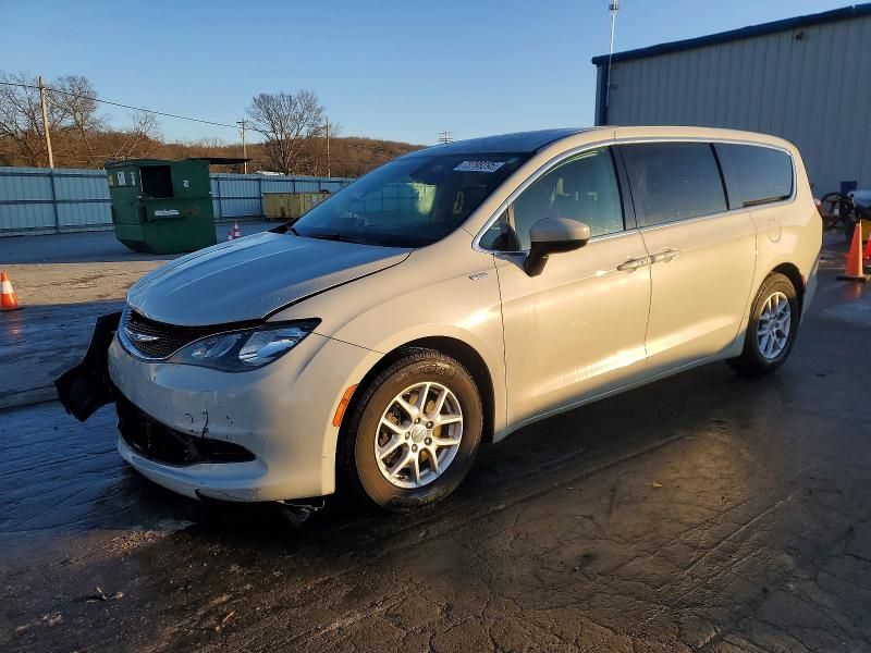 2017 Chrysler Pacifica Touring