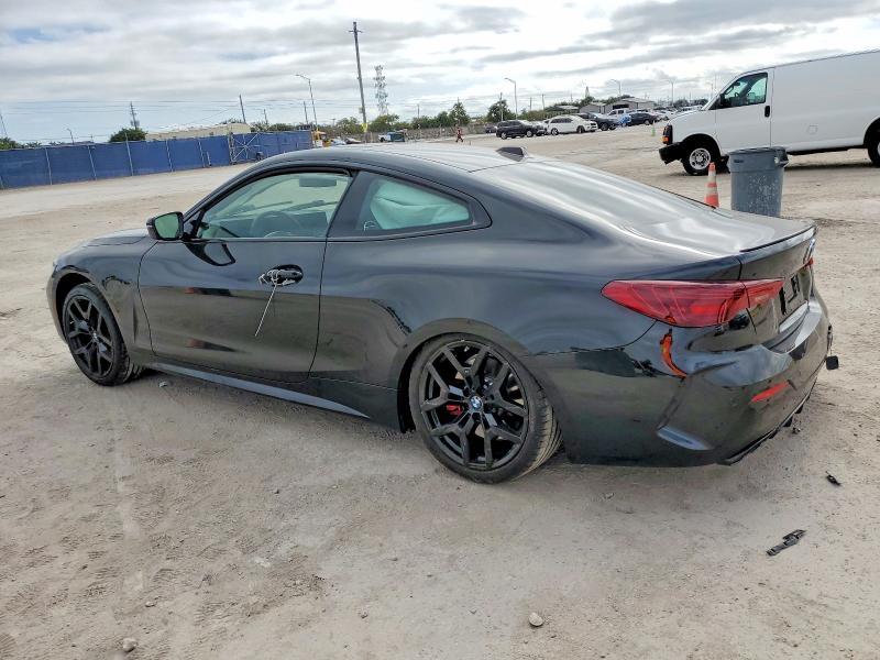 2025 BMW M440i