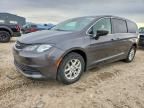 2020 Chrysler Voyager lx