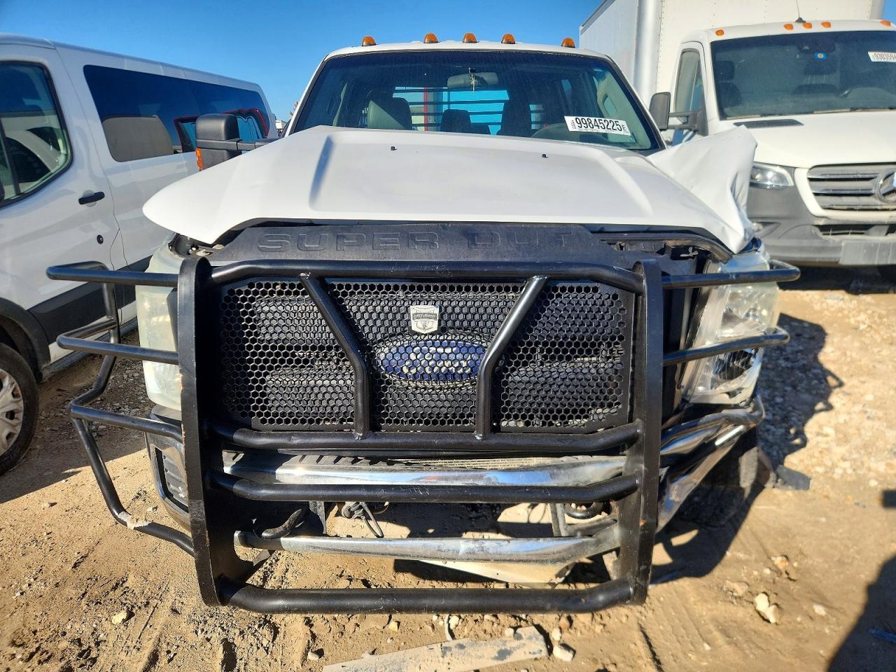 2013 Ford F350 Super Duty Flatbed Truck
