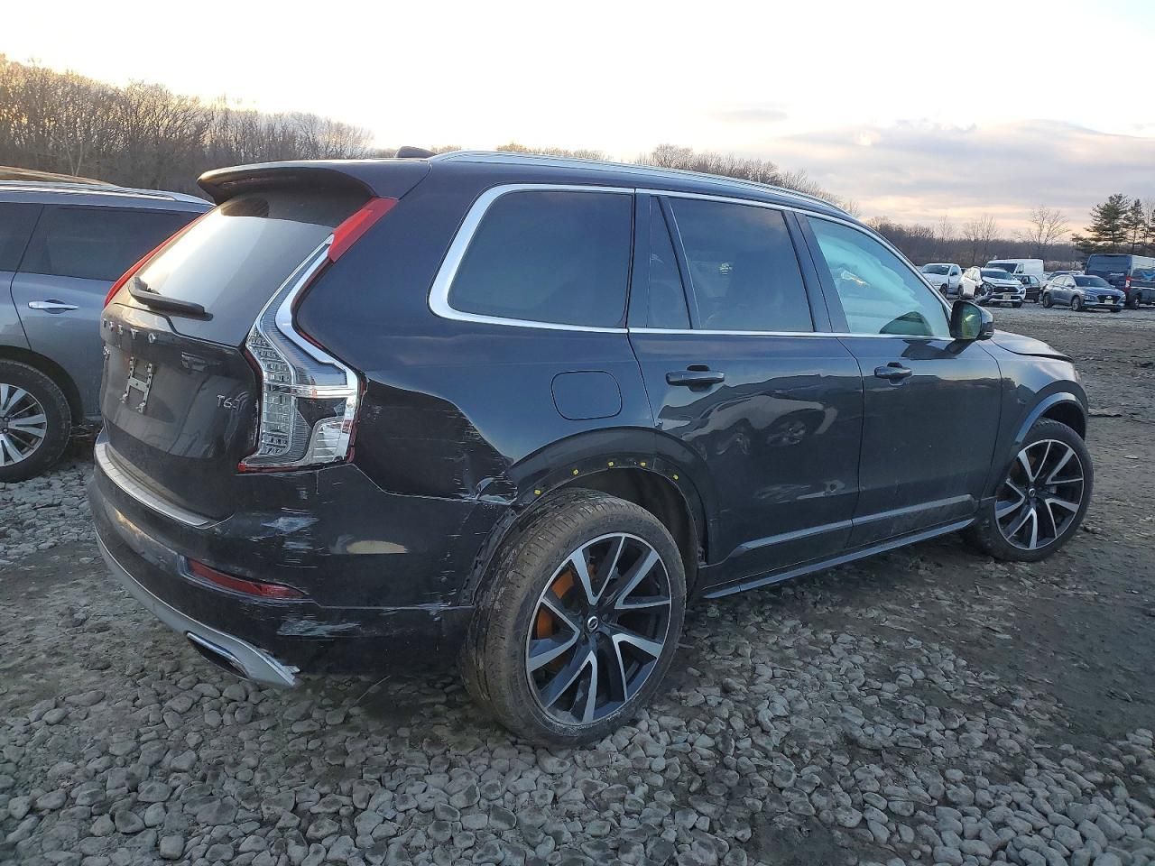 2021 Volvo Xc90 T6 Momentum