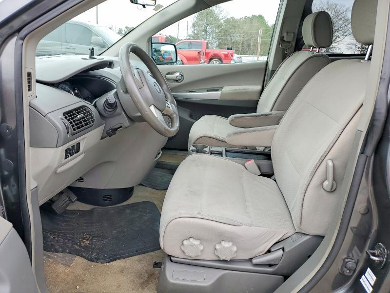 2008 Nissan Quest s