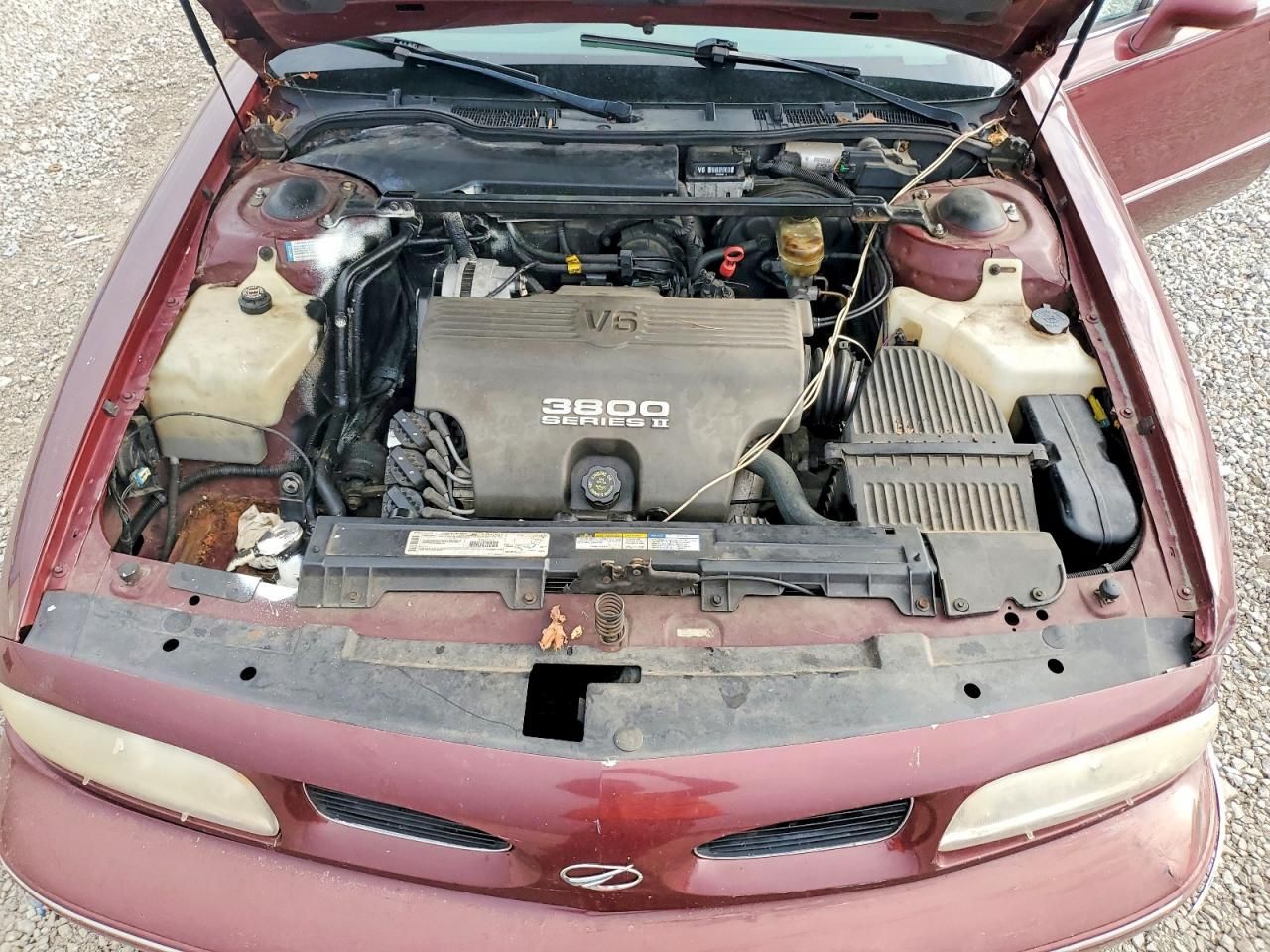 1999 Oldsmobile 88 Base