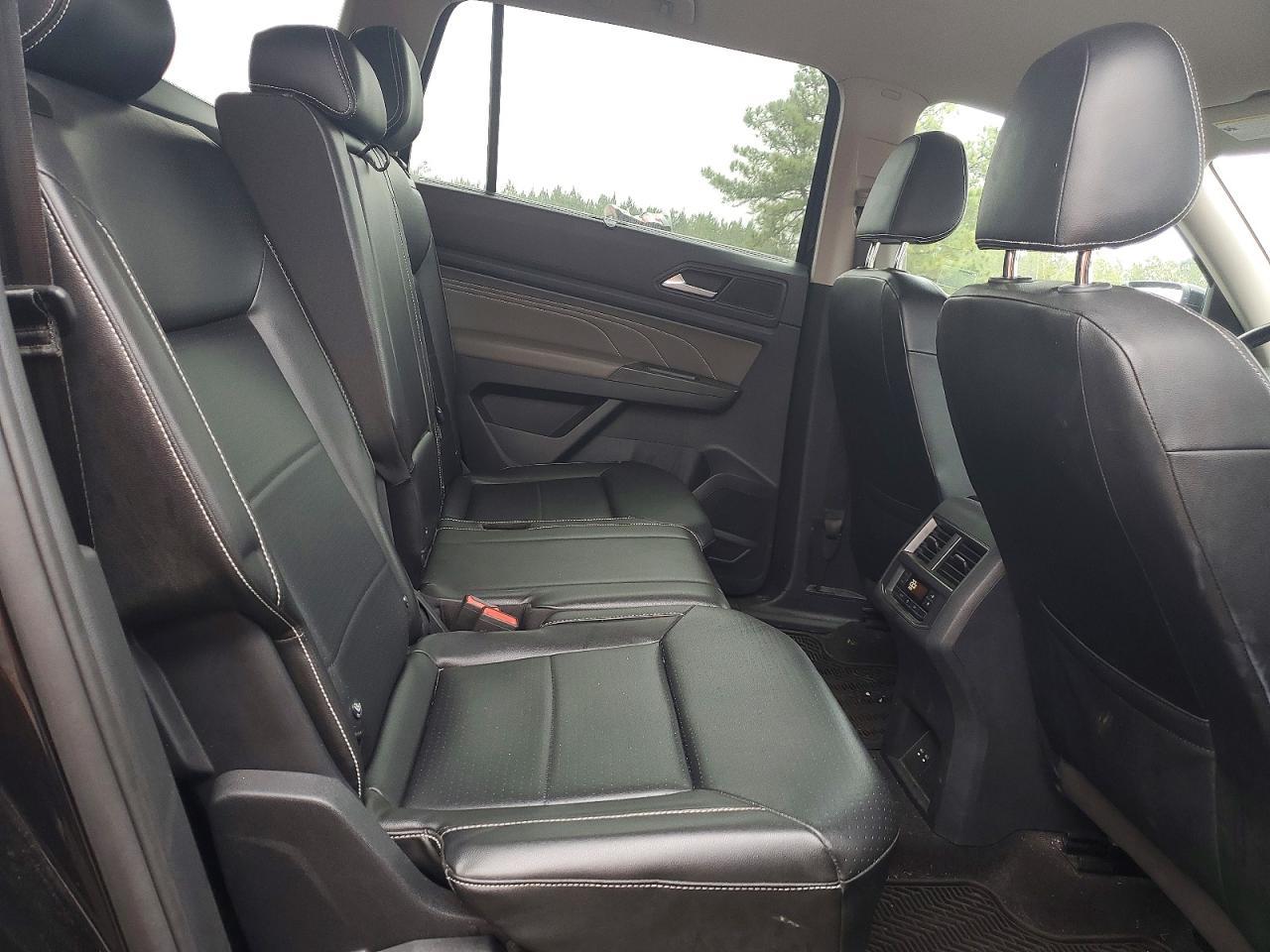 2022 Volkswagen Atlas se