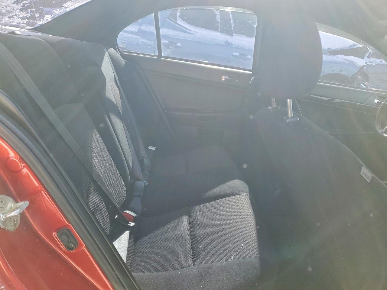 2017 Mitsubishi Lancer es