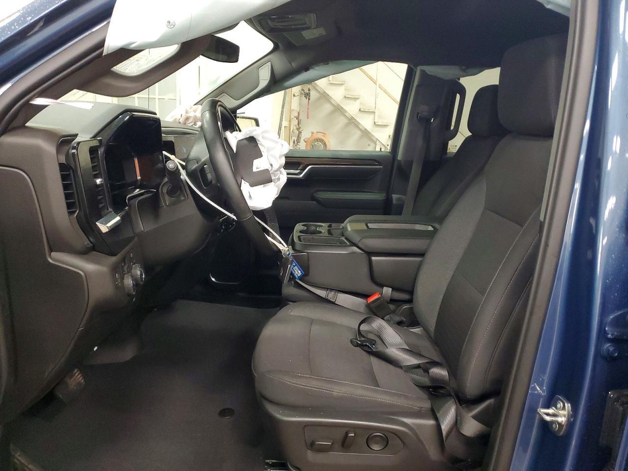 2024 Chevrolet Silverado K1500 LT-L