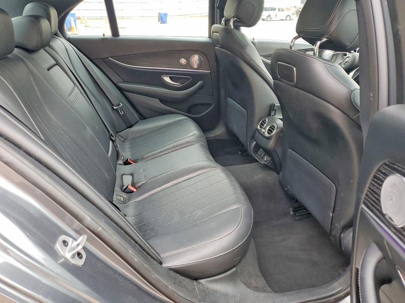 2019 Mercedes-Benz E 300