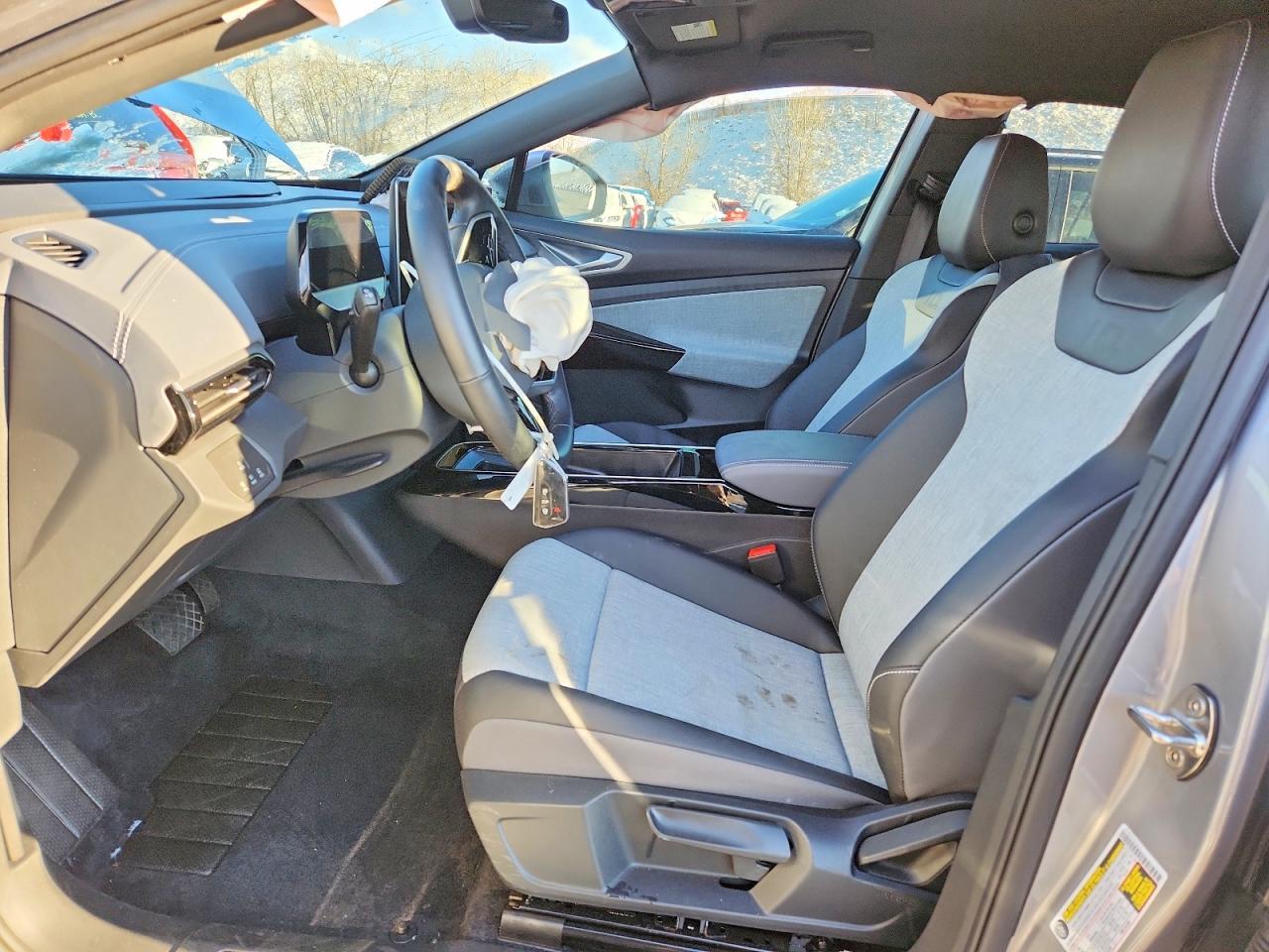 2025 Volkswagen Id.4 pro