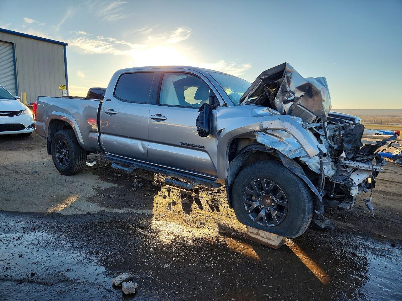 2022 Toyota Tacoma SR5 V6