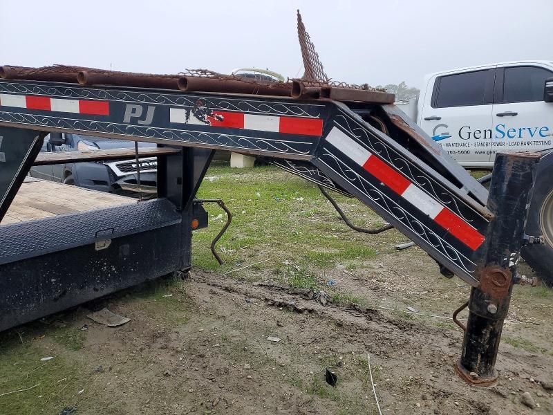 2017 PJ Flatbed Trailer
