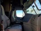 2017 Freightliner Cascadia 1 Semi Truck