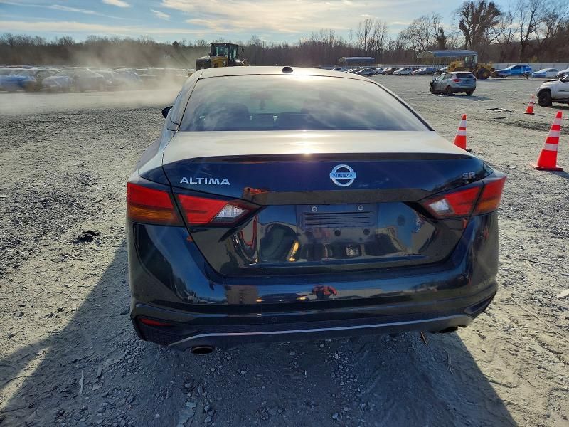 2020 Nissan Altima sr