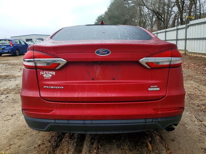 2020 Ford Fusion se
