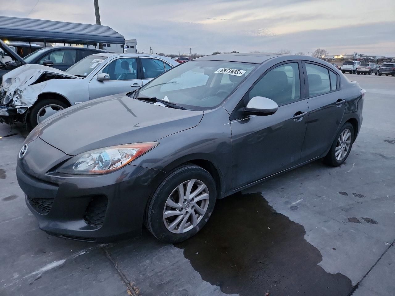2012 Mazda 3 I