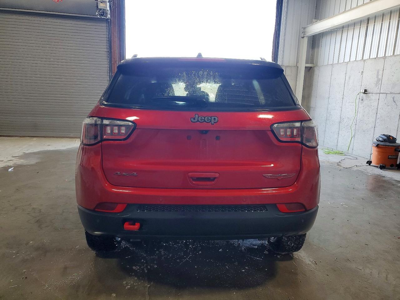 2025 Jeep Compass Trailhawk