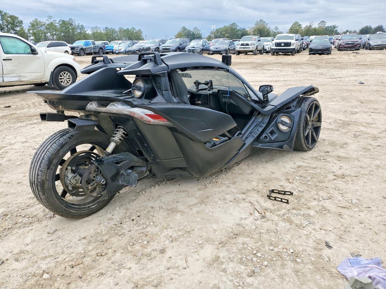 2021 Polaris Slingshot R