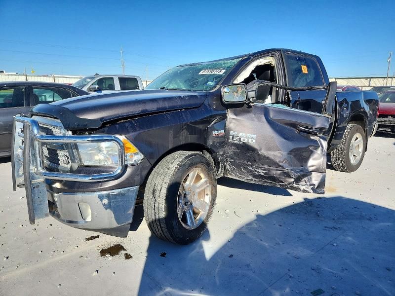 2019 Dodge Ram 1500 Classic slt
