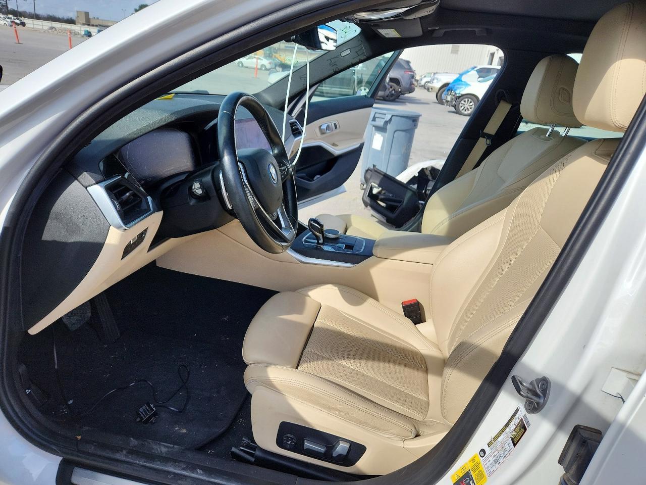 2022 BMW 330xe