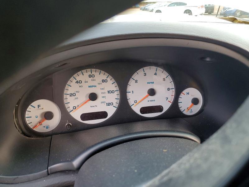 2004 Chrysler Town & Country lx