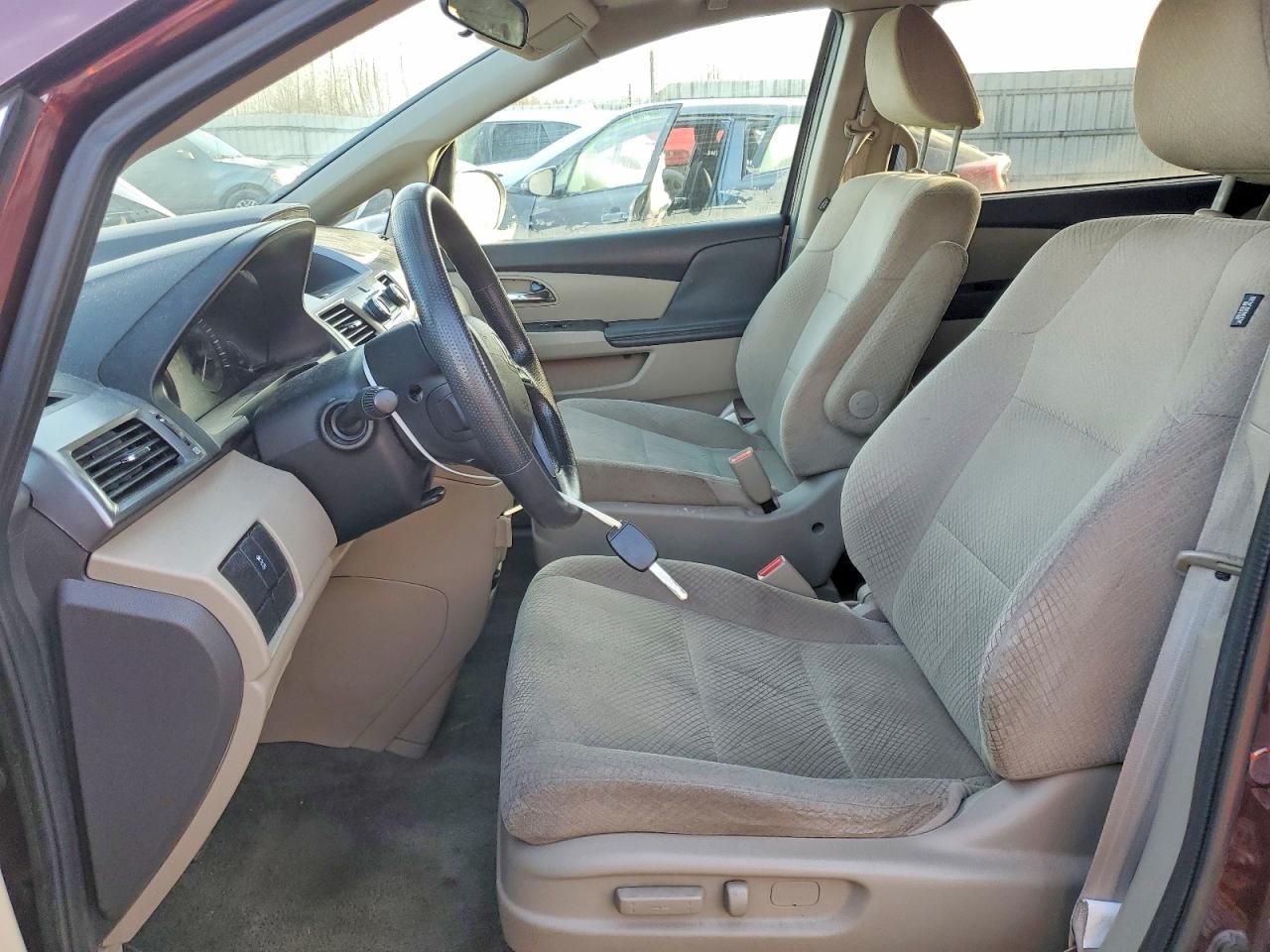 2014 Honda Odyssey lx