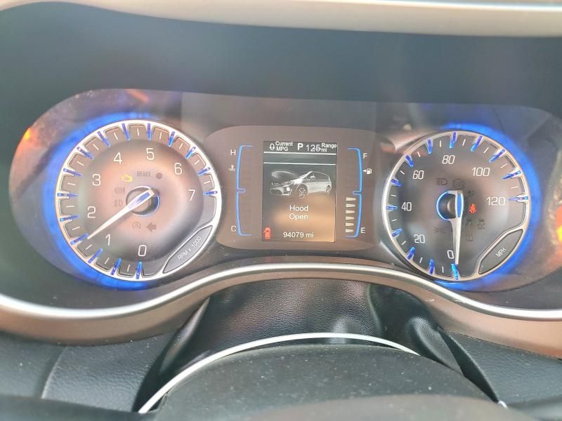 2017 Chrysler Pacifica Touring l