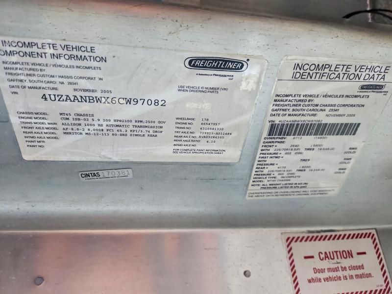 2006 Freightliner MT45 Chassis Delivery Truck