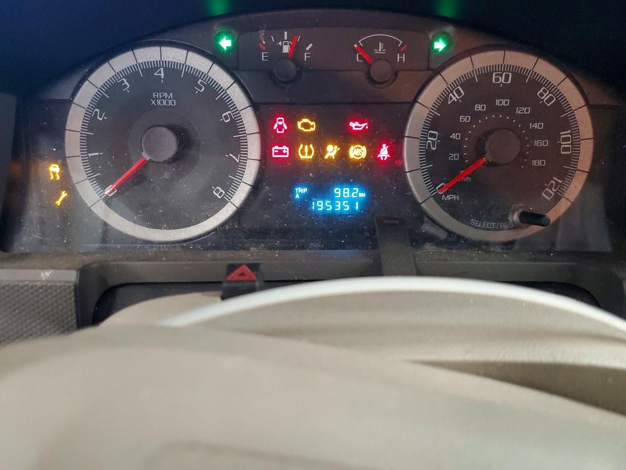 2009 Ford Escape xls