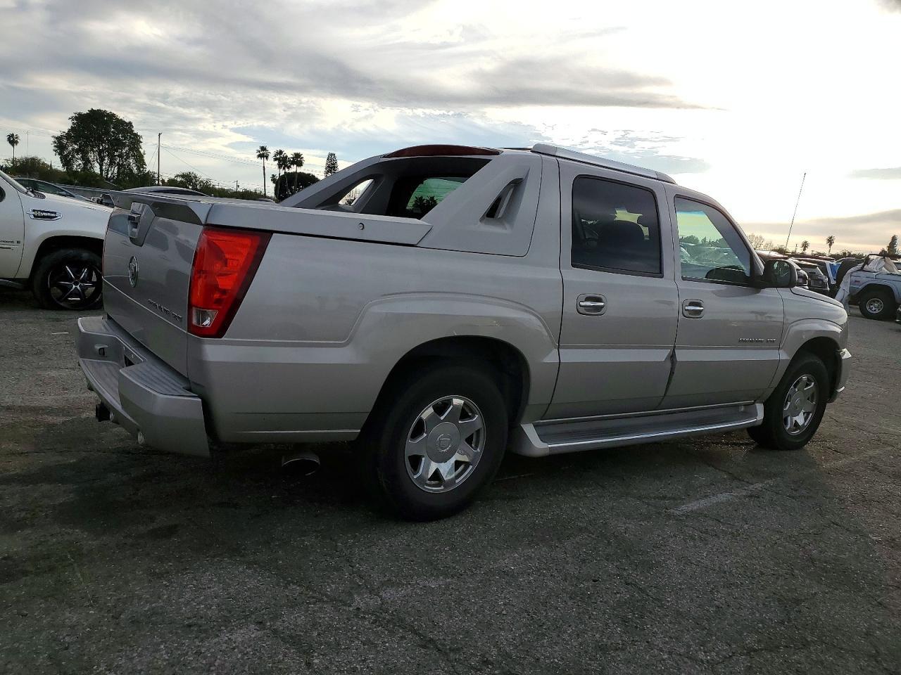2004 Cadillac Escalade ext